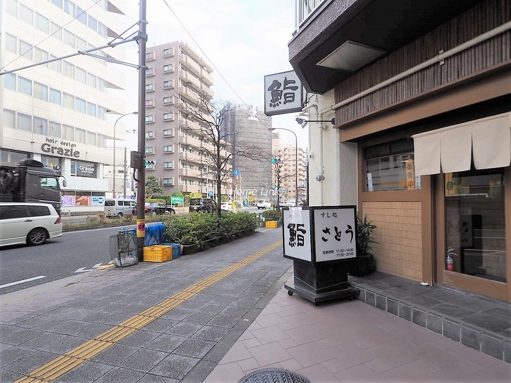 幸町コーポビアネーズ　前面道路歩道